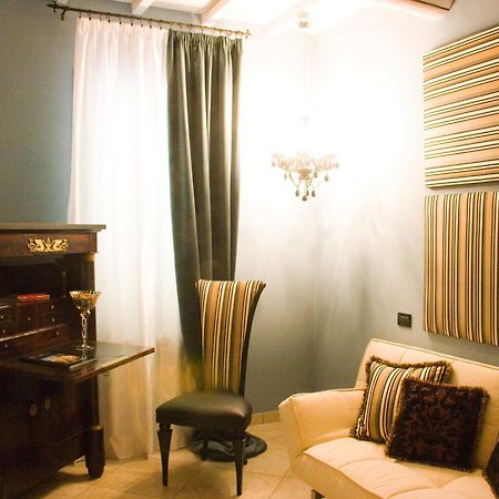 B&B A Casa Dell'Antiquario San Benedetto Po Esterno foto