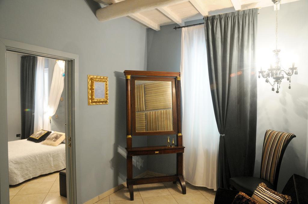 B&B A Casa Dell'Antiquario San Benedetto Po Esterno foto