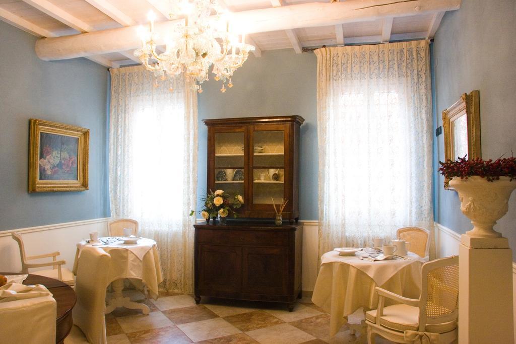 B&B A Casa Dell'Antiquario San Benedetto Po Esterno foto