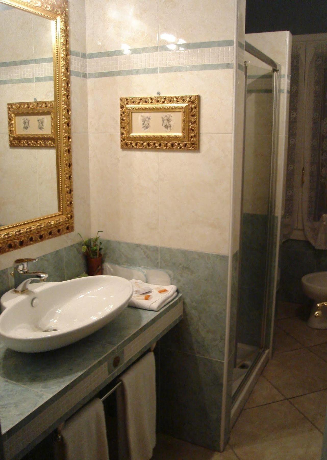 B&B A Casa Dell'Antiquario San Benedetto Po Esterno foto
