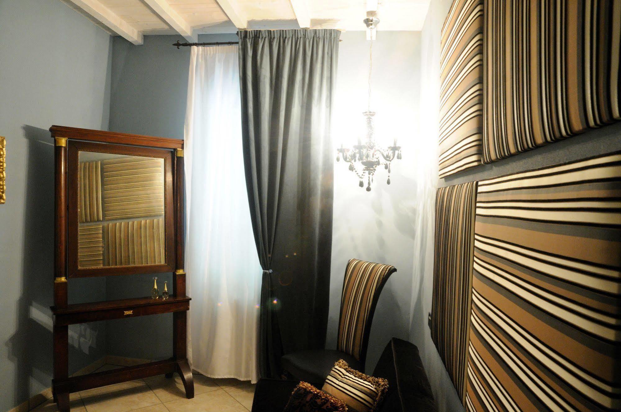 B&B A Casa Dell'Antiquario San Benedetto Po Esterno foto